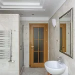 Jacuzzi X Free Parking X Self Check-in 24x7 By H&h * Vilnius