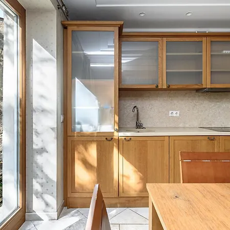 Apartment Jacuzzi X Free Parking X Self Check-in 24x7 By H&h Vilnius