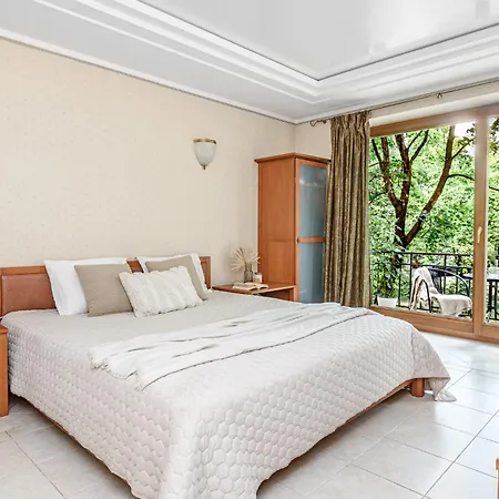 Jacuzzi X Free Parking X Self Check-in 24x7 By H&h Vilnius