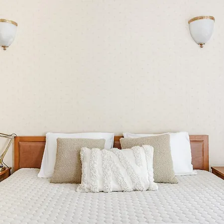 Jacuzzi X Free Parking X Self Check-in 24x7 By H&h *